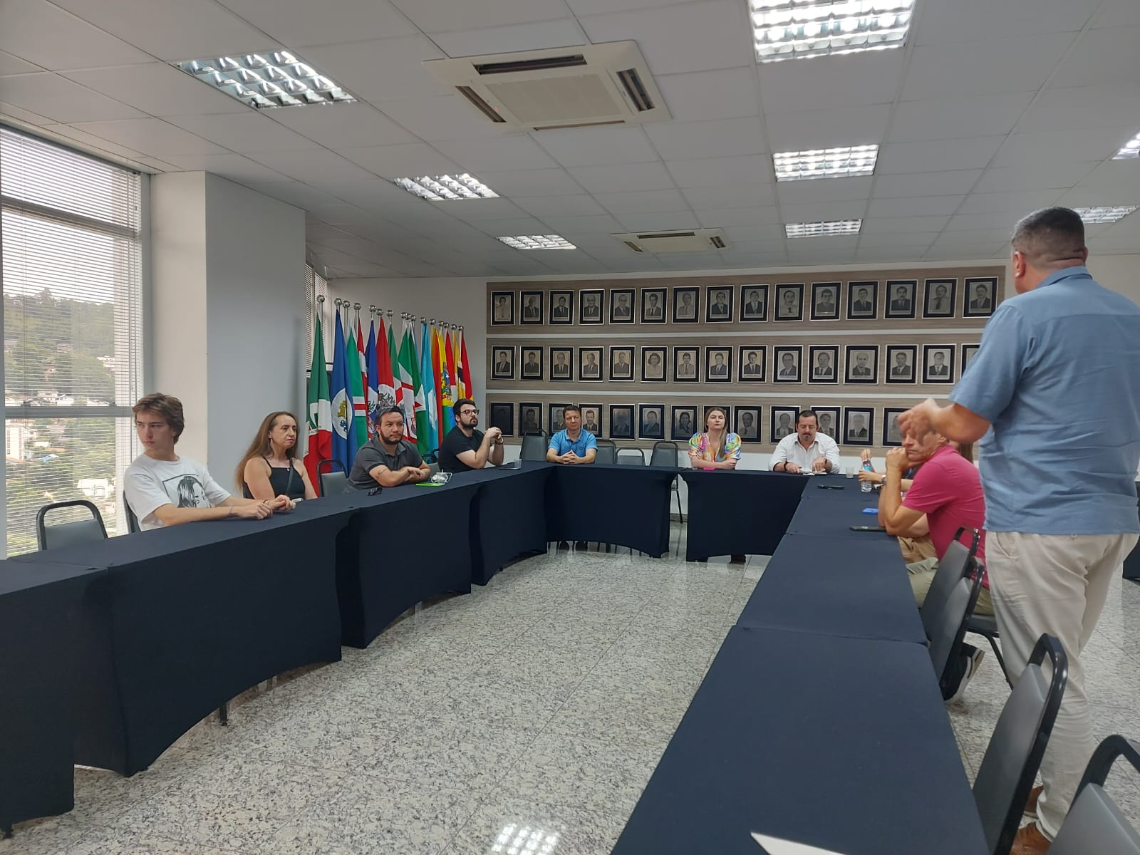You are currently viewing Amauc discute criação do Colegiado de Comunicação