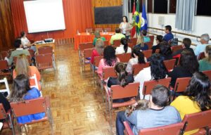 Read more about the article Plano Municipal de Educação é aprovado pela comunidade