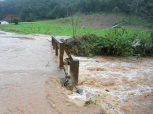 Read more about the article Enchente: Prejuízo estimado em R$ 1,5 milhão