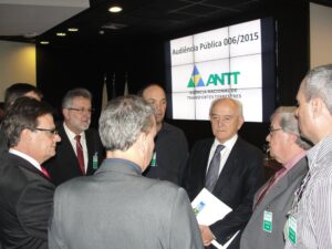 Read more about the article Prefeito e secretário em evento em Brasília