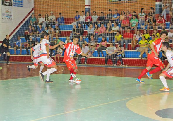 You are currently viewing Termas de Piratuba Futsal perde a primeira partida do returno