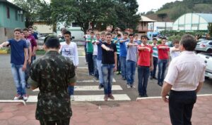 Read more about the article Jovens são dispensados do Serviço Militar