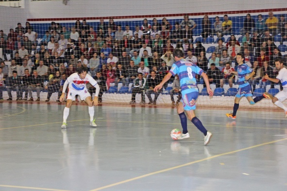 You are currently viewing Com cinco desfalques, Termas Futsal perde em casa para o Araquari