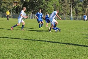 Read more about the article Futebol: Rodada com dois jogos no final de semana em Piratuba