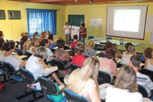 Read more about the article Professores recebem capacitação em Piratuba