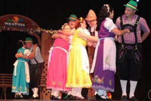 Read more about the article Festival de Dança da Terceira Idade inicia neste domingo em Piratuba