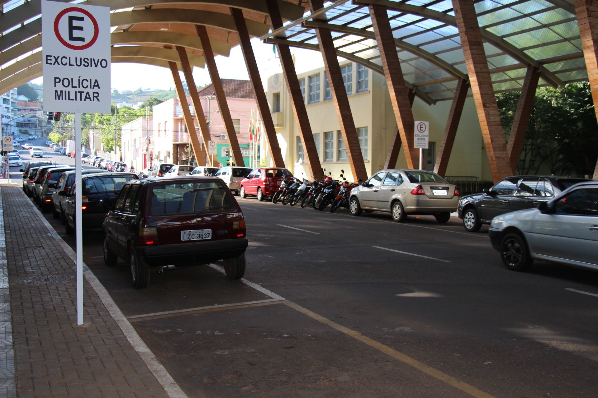 You are currently viewing Aplicativo facilitará pagamento e fiscalização do estacionamento rotativo