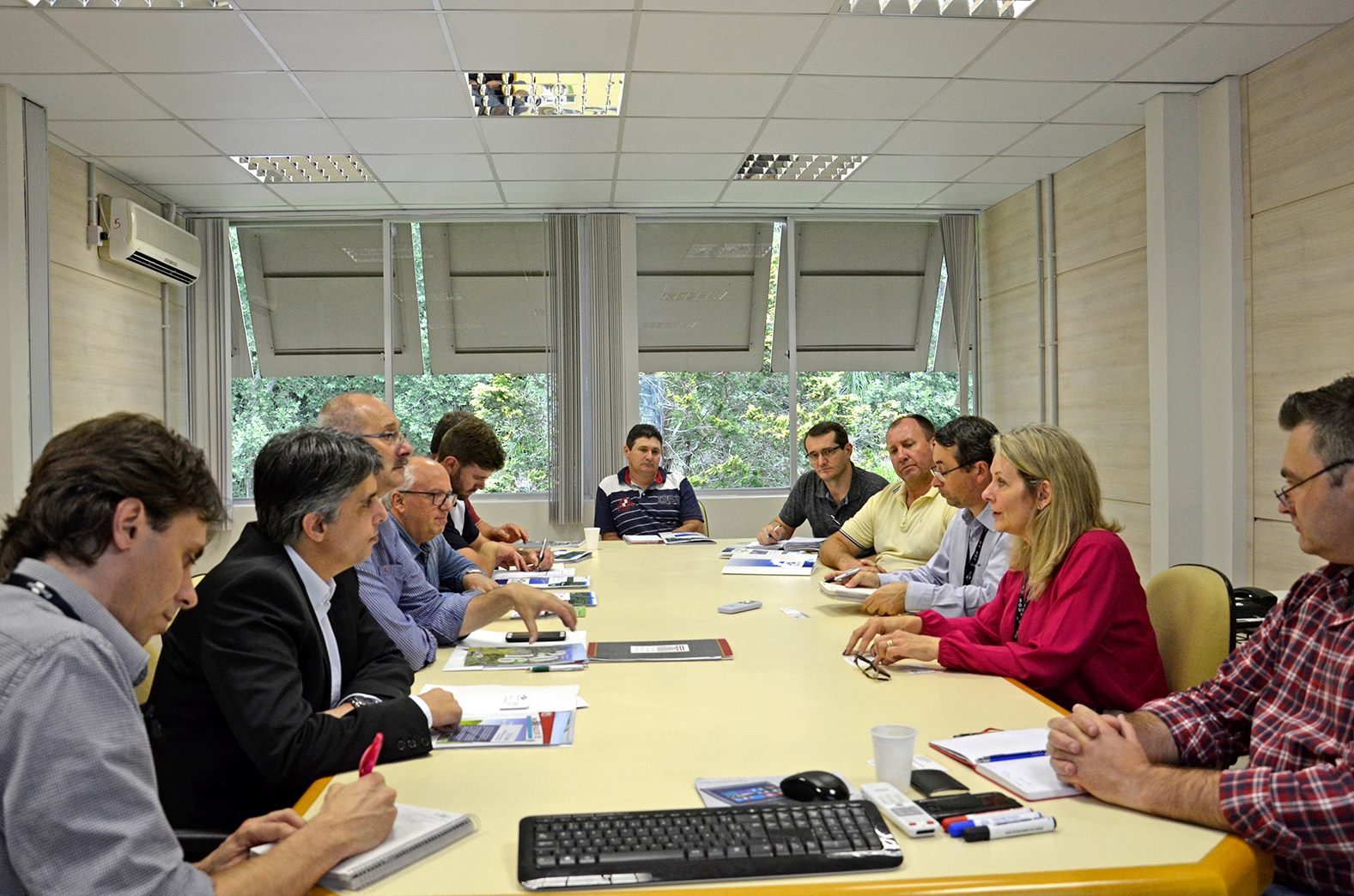 You are currently viewing Reunião na Embrapa para conhecer as Tecnologias para Destinação de Animais Mortos – TEC DAM