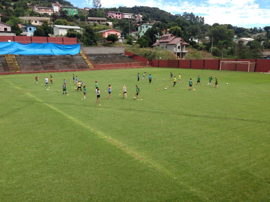 You are currently viewing Escolinha de Futebol de Campo