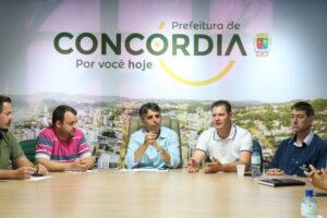Read more about the article Parque infantil da Praça Dogello Goss será totalmente revitalizado