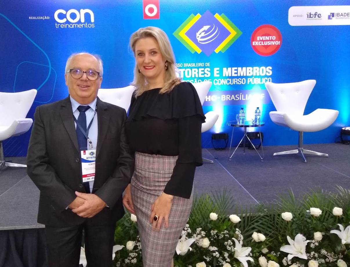 You are currently viewing Funcionários da AMAUC participam do 4º Congresso Brasileiro de Gestores e Membros de Comissões de Concurso Público