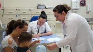 Read more about the article Campanha de vacinação contra o sarampo, mobiliza profissionais da saúde no dia “D” em Piratuba