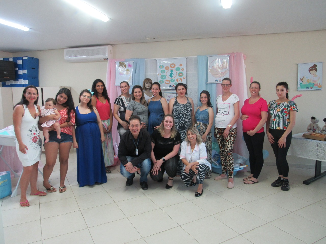 Read more about the article Grupo de gestantes participa de palestra sobre cuidados com o bebê com médica residente em pediatria