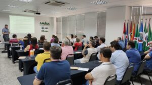 Read more about the article Colegiado Regional de Contadores e Controladores Internos esteve reunido na tarde de ontem (11)