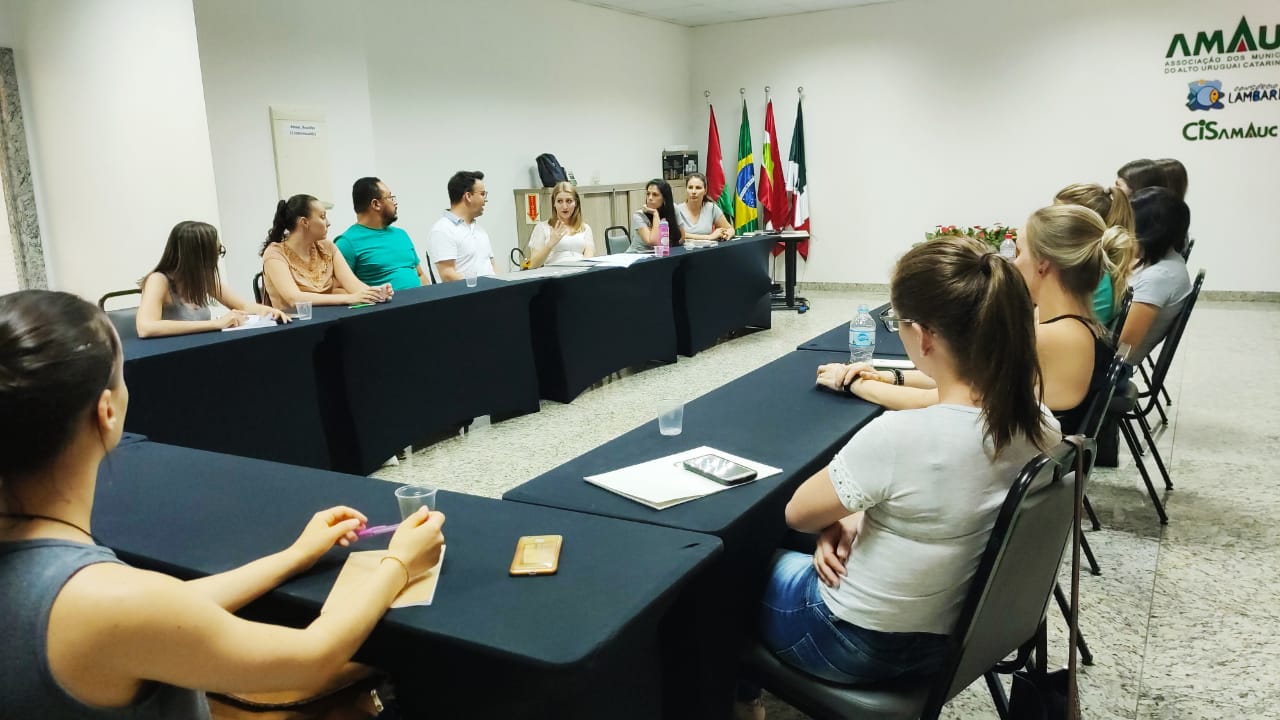 You are currently viewing Colegiado de nutrição se reuniu na tarde de ontem (20)