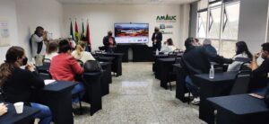 Read more about the article Municípios da AMAUC participam da reunião sobre o diagnóstico de Zoneamento Ecológico Econômico – ZEE