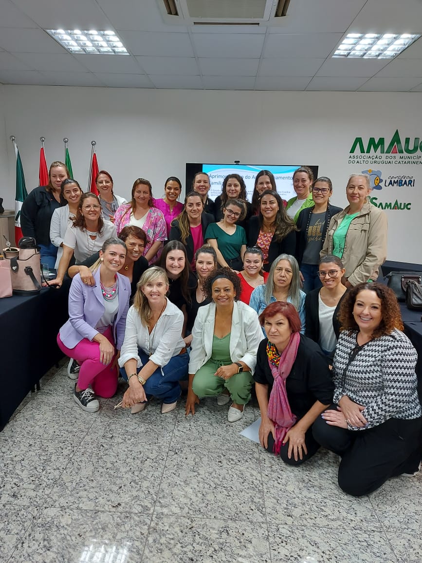 Read more about the article 5º Seminário Regional de Assistência Social da AMAUC