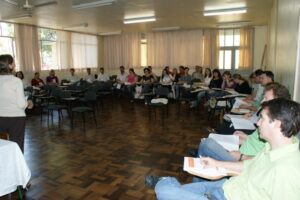 Read more about the article Secretários Municipais de Saúde participam de curso introdutório.
