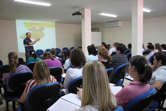 You are currently viewing Equipes de Saúde da Família recebem capacitação em Piratuba