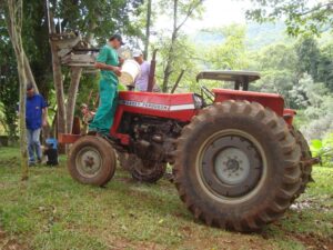 Read more about the article Secretaria da Agricultura e SENAR promovem curso de manutenção de tratores