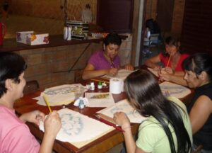 Read more about the article Grupos de Mulheres realizam Oficina de Artesanato