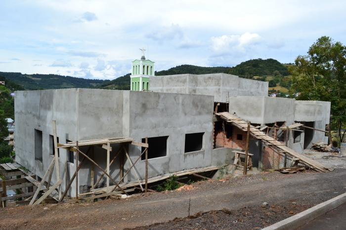 You are currently viewing Obras no Centro de Saúde em andamento