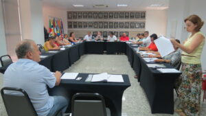 Read more about the article AMAUC sedia reunião dos secretários de saúde