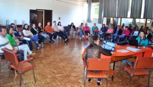 Read more about the article Equipe realiza debate sobre o Plano Municipal de Educação